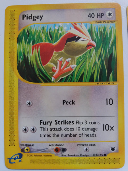 123/165 Pidgey “Expedition” Nr. Mint – Mint